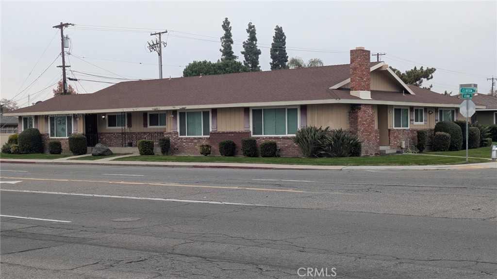 3115 E Clinton, Fresno, CA 93703