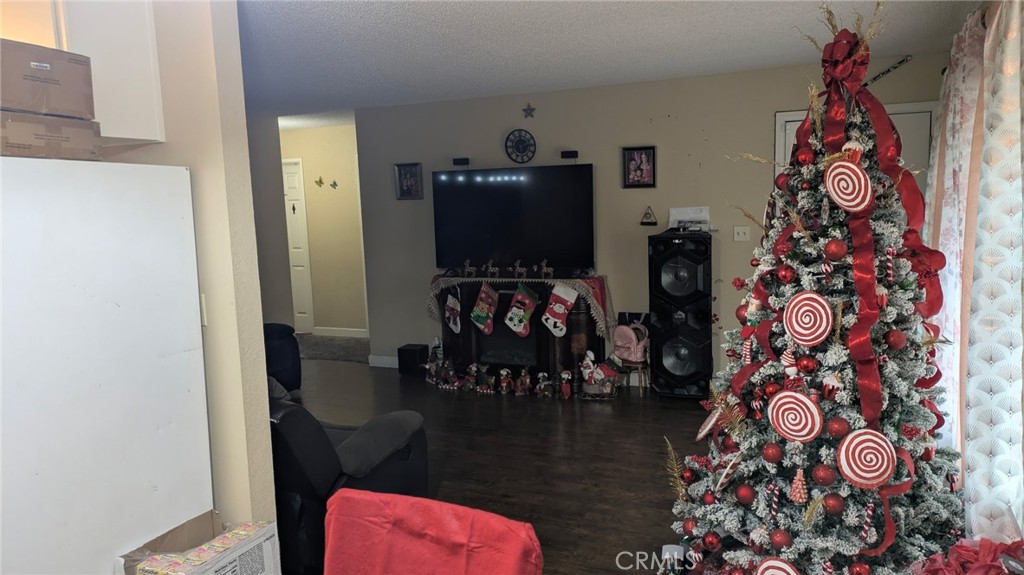 3115 E Clinton, Fresno, CA 93703