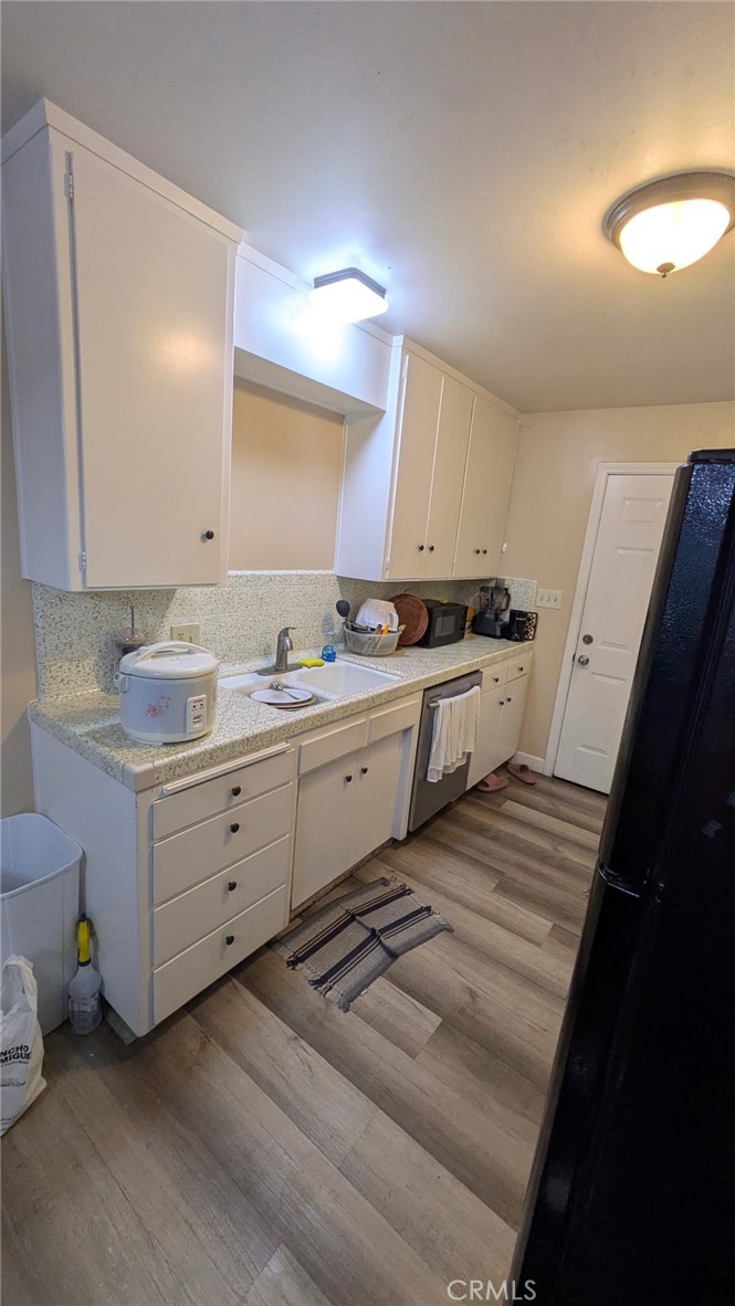 3115 E Clinton, Fresno, CA 93703