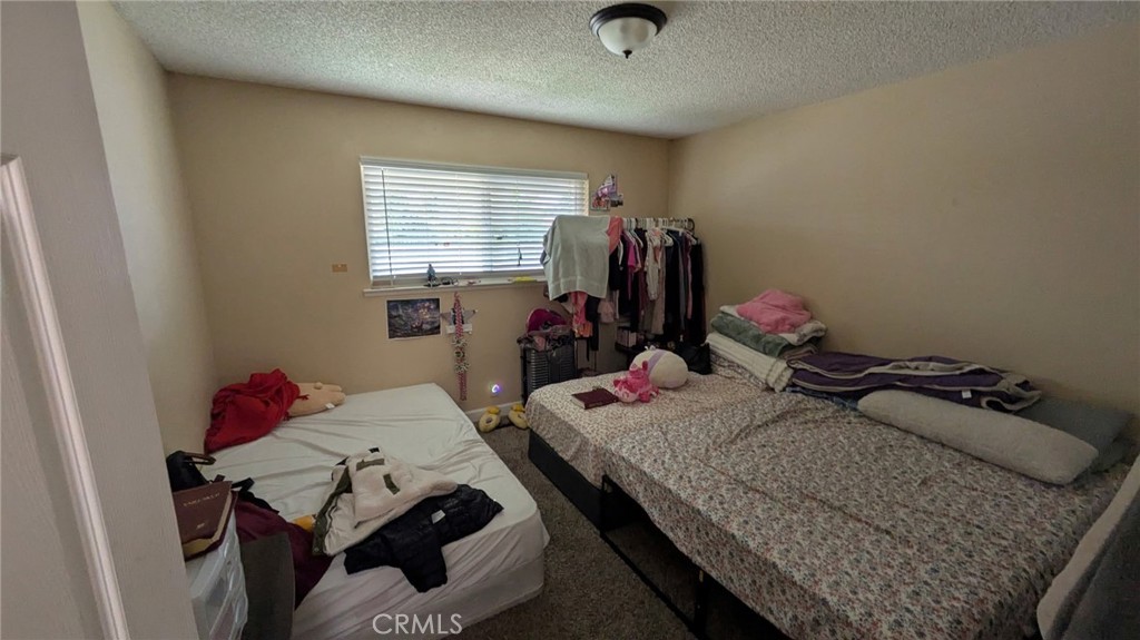 3115 E Clinton, Fresno, CA 93703