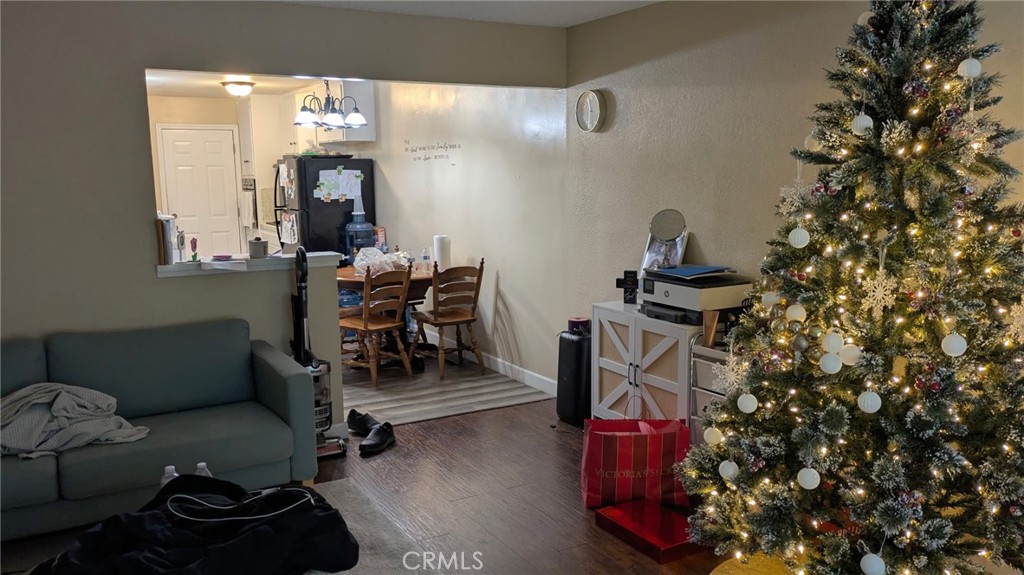 3115 E Clinton, Fresno, CA 93703