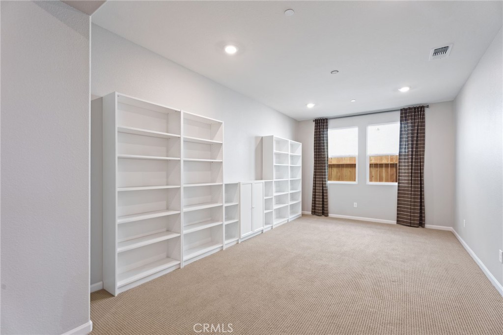 3215 Lourdes, Clovis, CA 93619