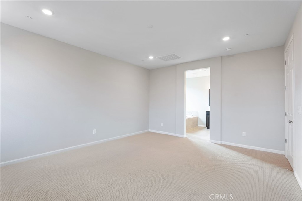 3215 Lourdes, Clovis, CA 93619