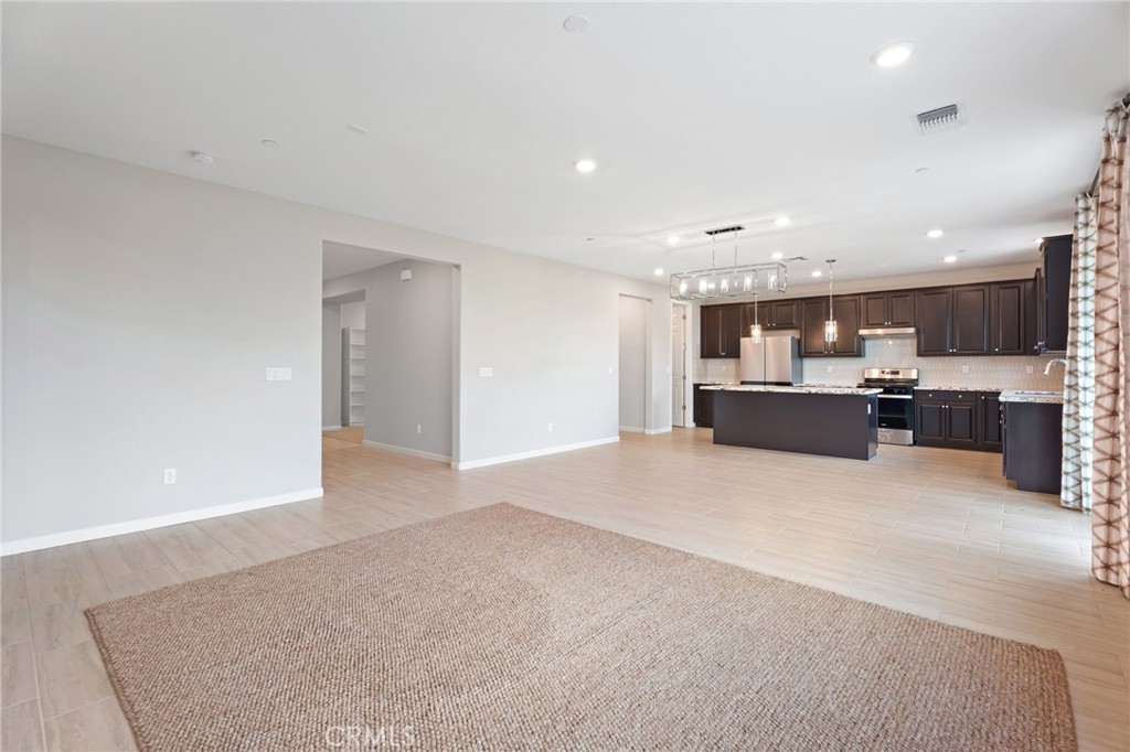 3215 Lourdes, Clovis, CA 93619