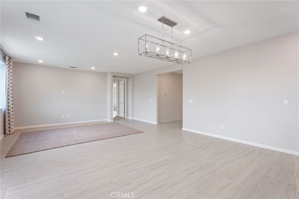 3215 Lourdes, Clovis, CA 93619