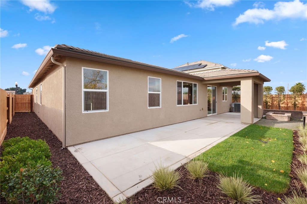 3215 Lourdes, Clovis, CA 93619