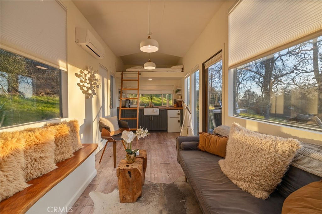 33940 Jennifer Way, Coarsegold, CA 93614