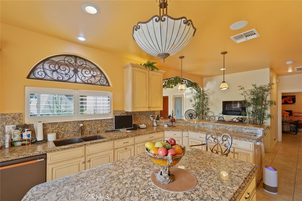 23452 Road 20, Chowchilla, CA 93610