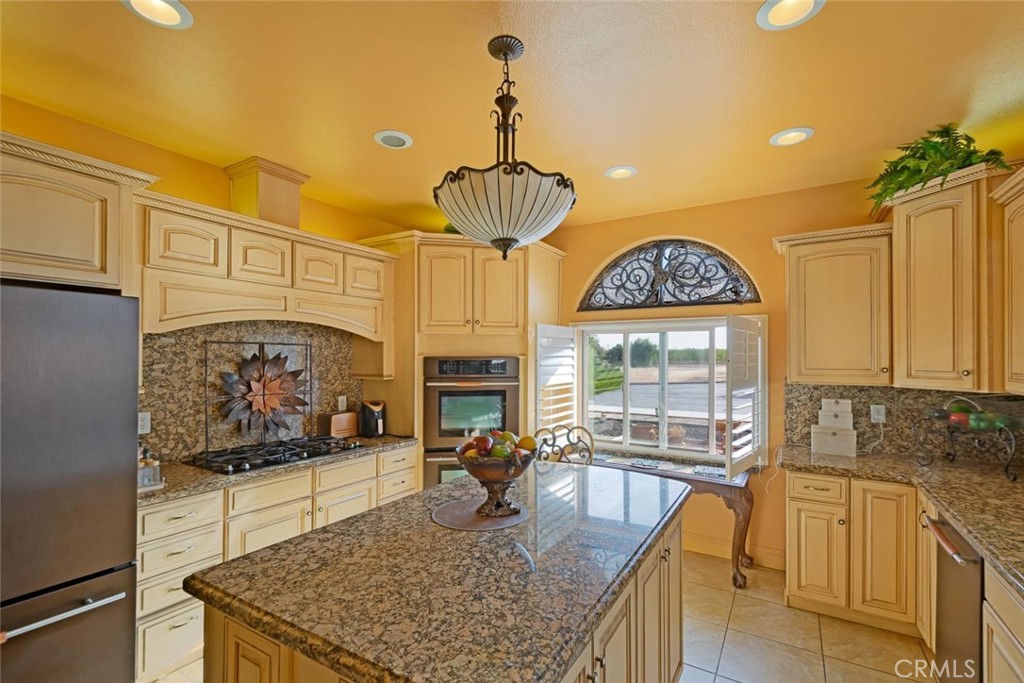 23452 Road 20, Chowchilla, CA 93610