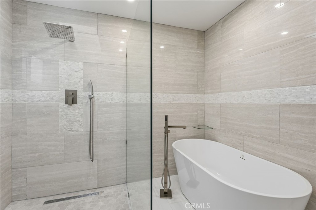 375 W Hagler Avenue, Fresno, CA 93711