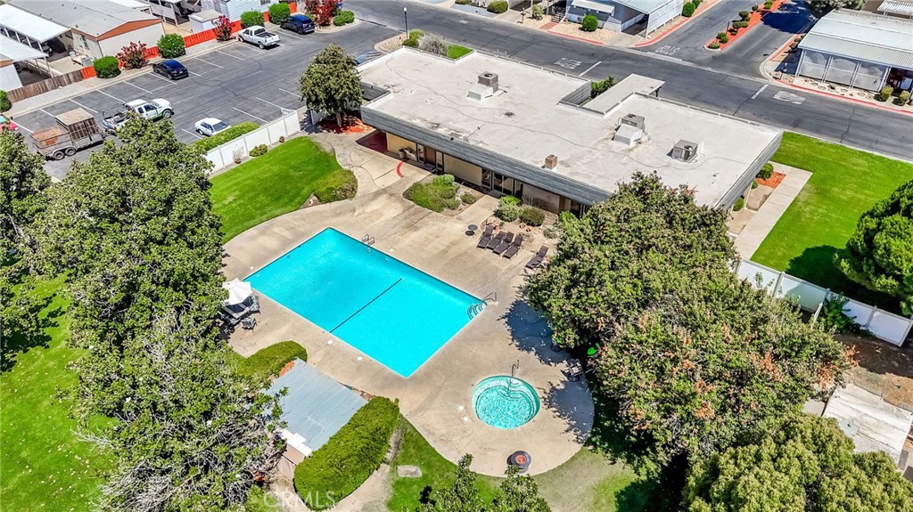 1218 E Cleveland #103, Madera, CA 93628