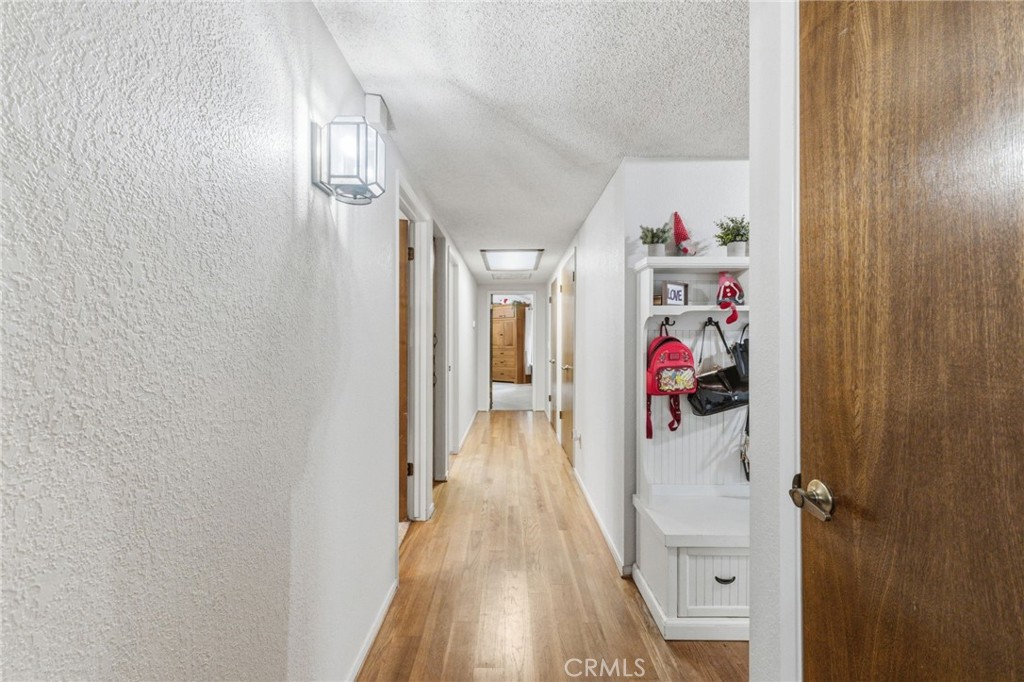 6479 N Blosser, Fresno, CA 93711