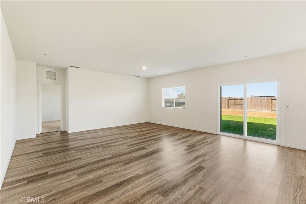 3503 Running Brook, Madera, CA 93637