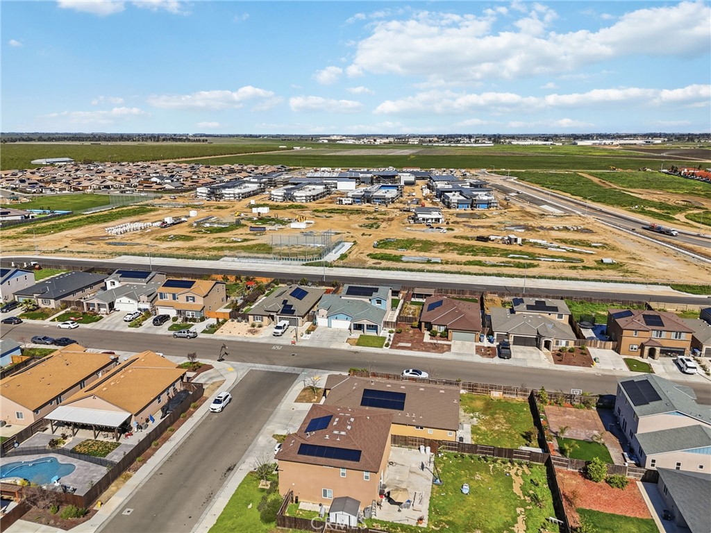 3503 Running Brook, Madera, CA 93637