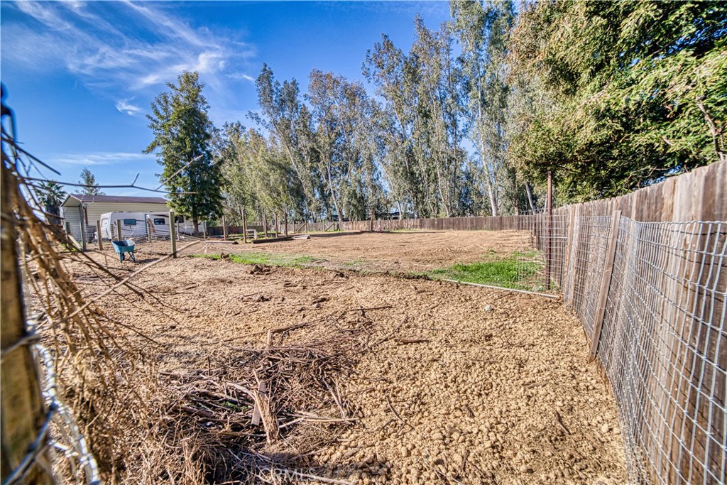 22052 Melrose Ct, Madera, CA 93638