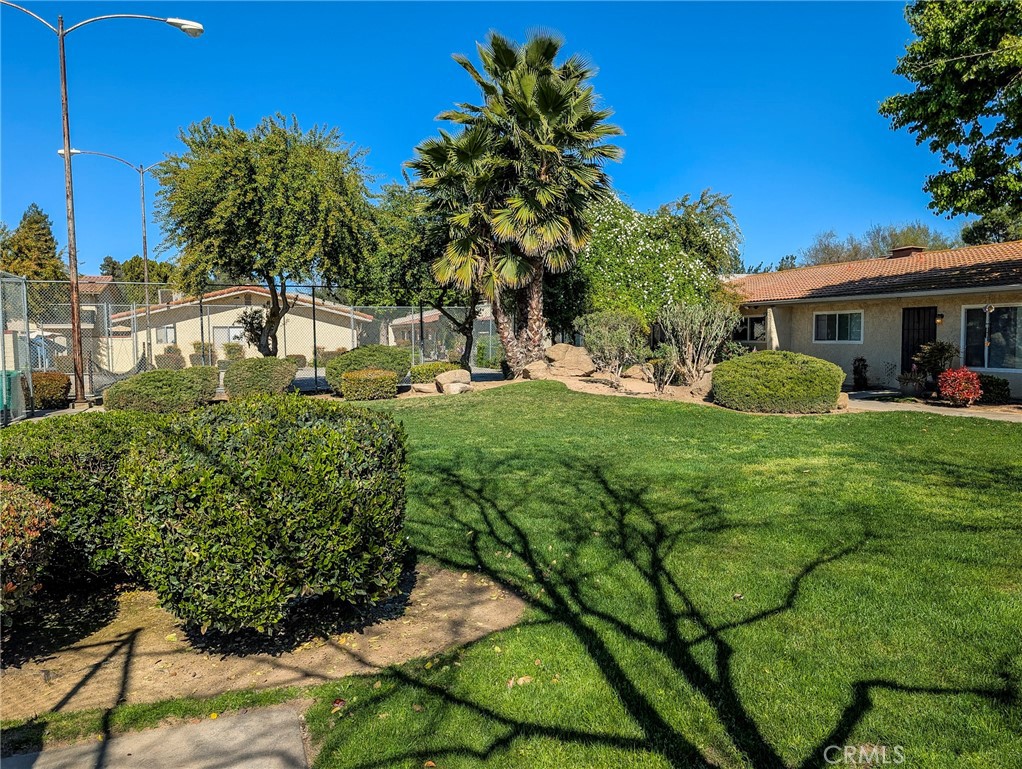 125 S Granada #42, Madera, CA 93637