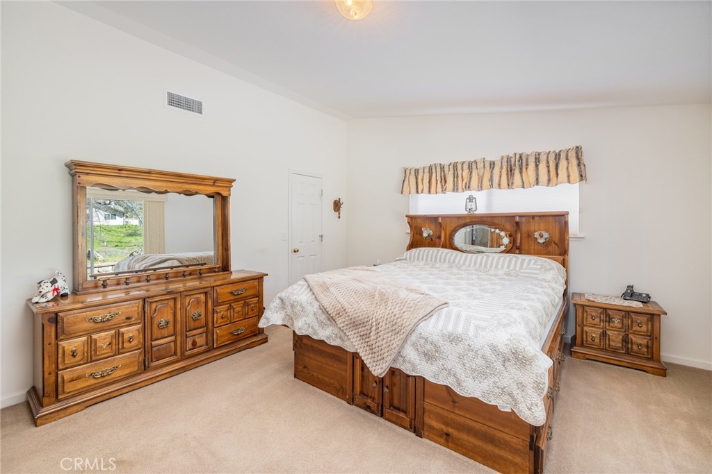 50174 Road 620, Oakhurst, CA 93644