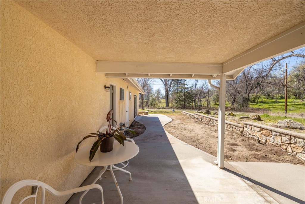 50174 Road 620, Oakhurst, CA 93644