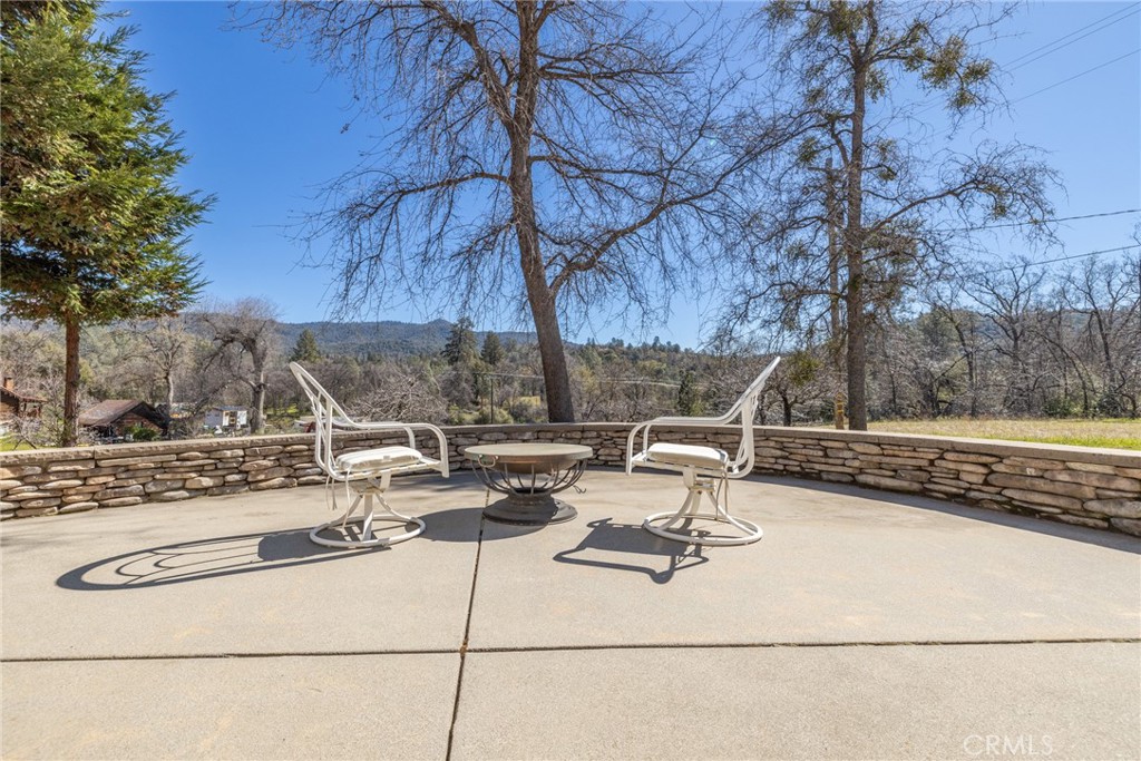 50174 Road 620, Oakhurst, CA 93644