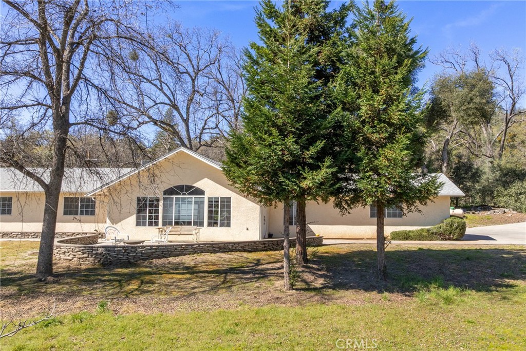 50174 Road 620, Oakhurst, CA 93644