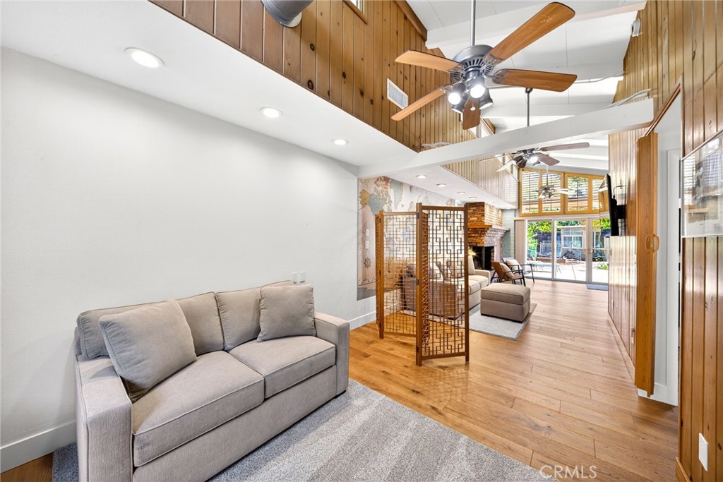 4872 N Arcade, Fresno, CA 93704