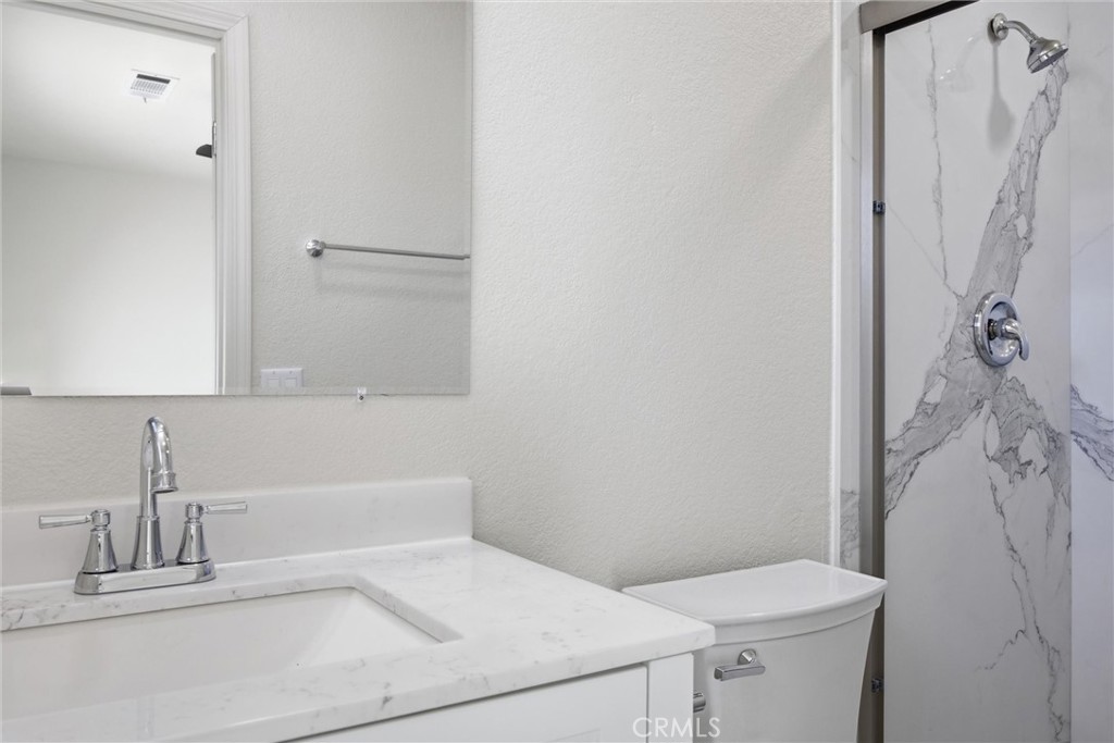 840 Holiday Way, Chowchilla, CA 93610