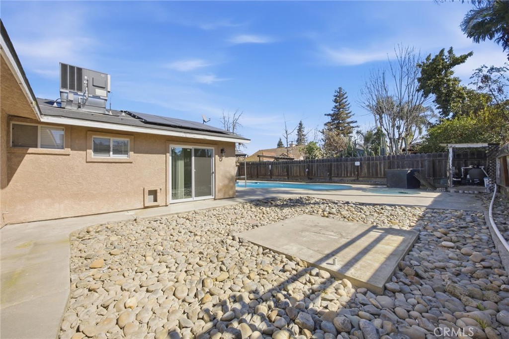 840 Holiday Way, Chowchilla, CA 93610