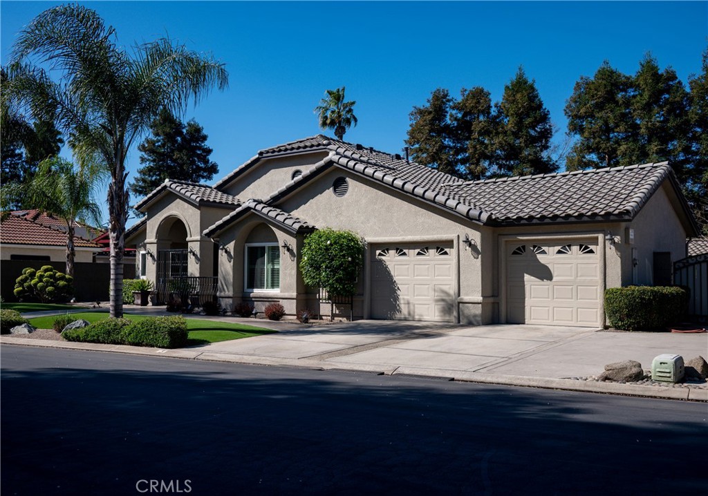 3 West Loop, Madera, CA 93637