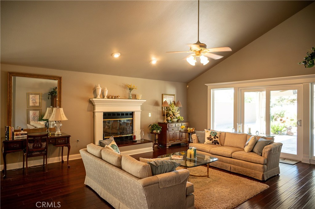 3 West Loop, Madera, CA 93637