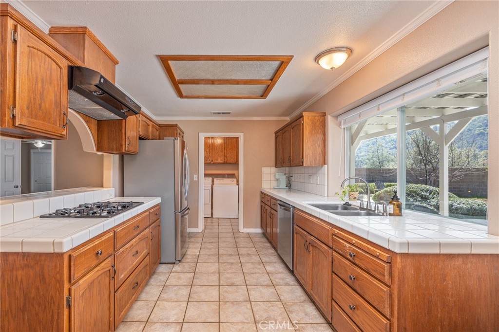 38778 Goldenrod, Oakhurst, CA 93644