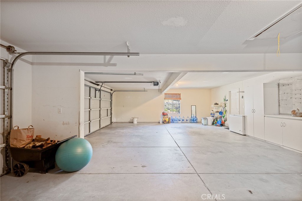 38778 Goldenrod, Oakhurst, CA 93644