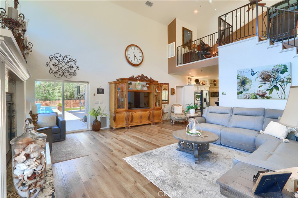 42038 Empty Creek, Oakhurst, CA 93644