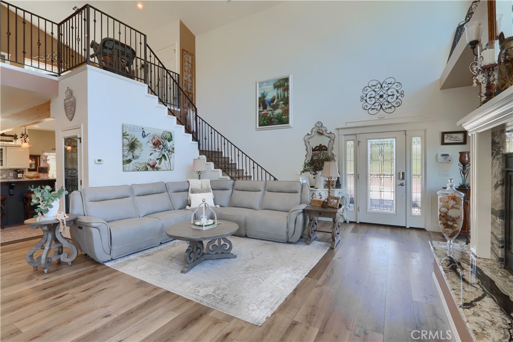 42038 Empty Creek, Oakhurst, CA 93644