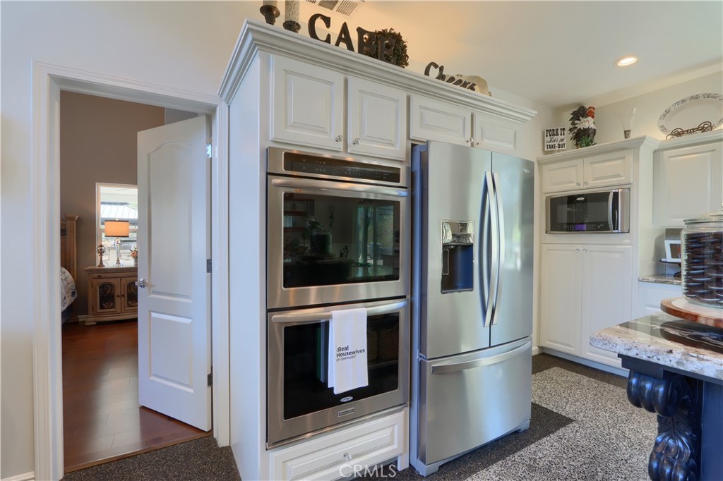 42038 Empty Creek, Oakhurst, CA 93644