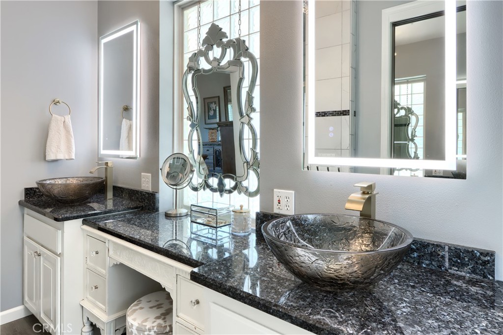 42038 Empty Creek, Oakhurst, CA 93644