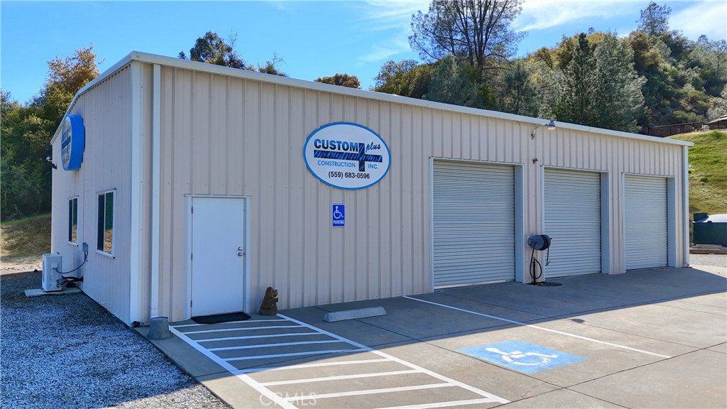 42038 Empty Creek, Oakhurst, CA 93644