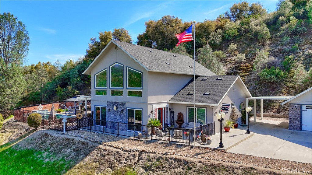 42038 Empty Creek, Oakhurst, CA 93644