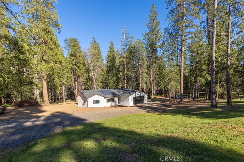 36273 Finegold Creek, North Fork, CA 93643