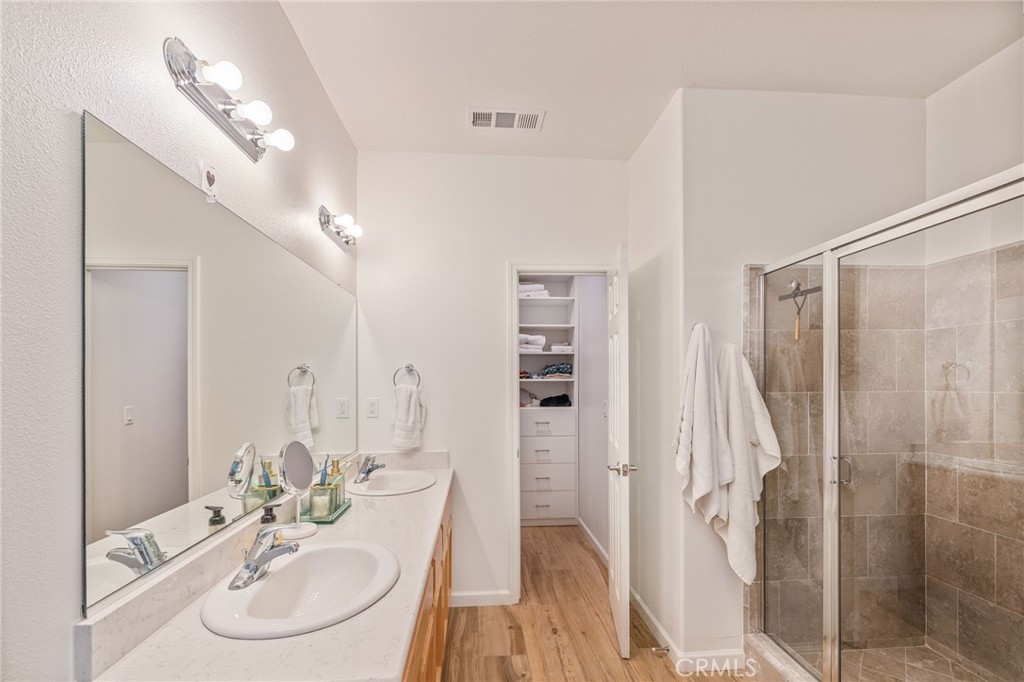 36273 Finegold Creek, North Fork, CA 93643