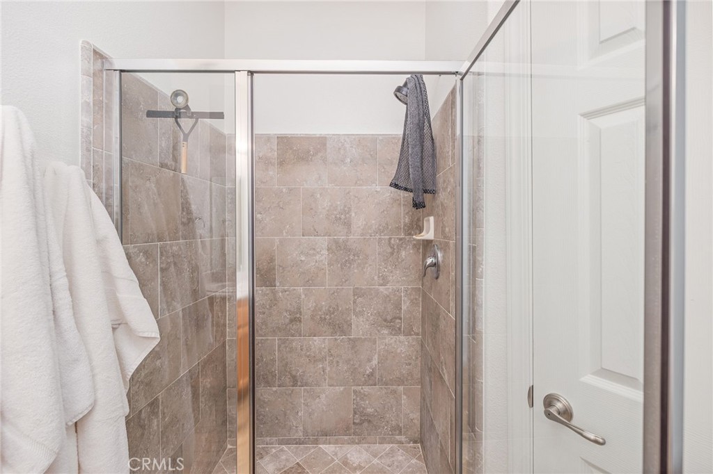 36273 Finegold Creek, North Fork, CA 93643