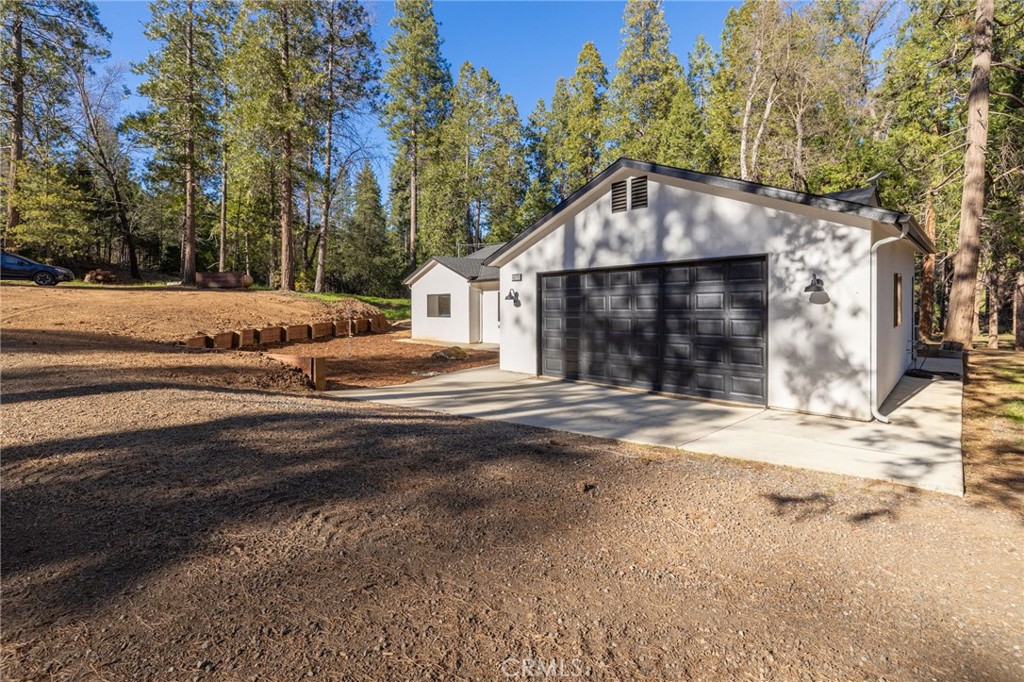 36273 Finegold Creek, North Fork, CA 93643
