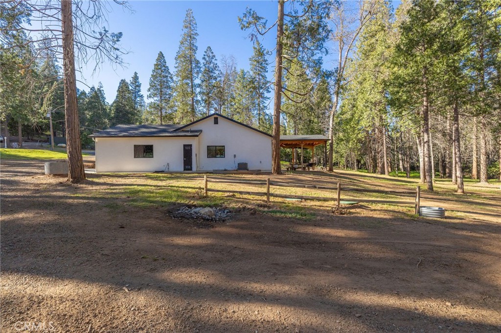 36273 Finegold Creek, North Fork, CA 93643
