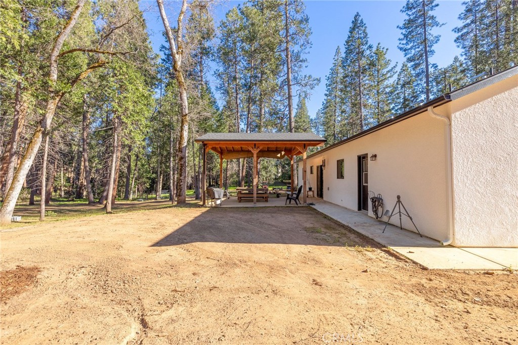 36273 Finegold Creek, North Fork, CA 93643