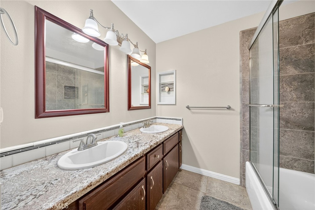 8219 N San Pablo, Fresno, CA 93711