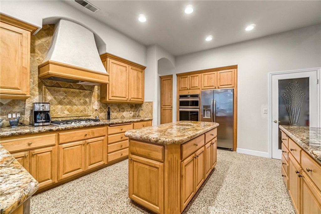 5025 W Birch, Fresno, CA 93722