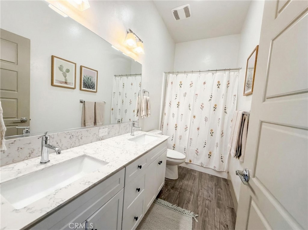 9218 Manor Glen, Shafter, CA 93263