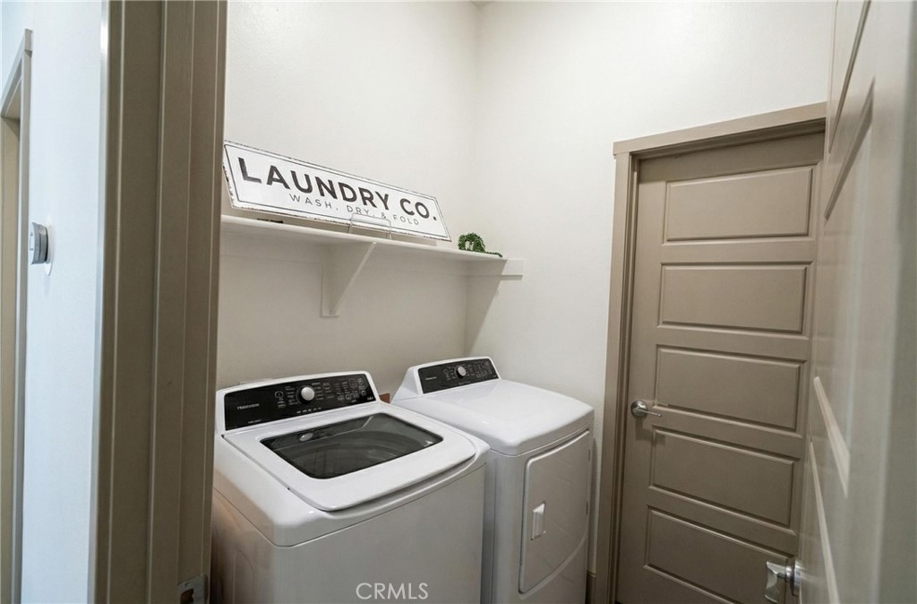 9218 Manor Glen, Shafter, CA 93263