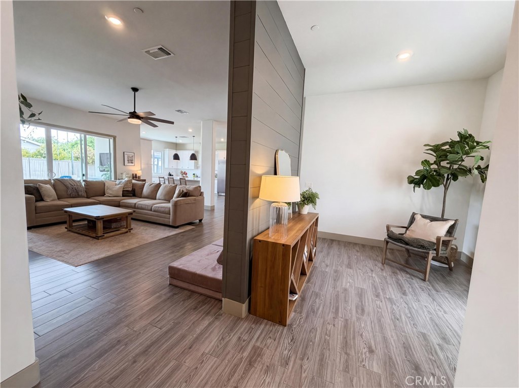 9218 Manor Glen, Shafter, CA 93263