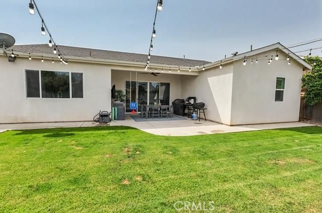 9218 Manor Glen, Shafter, CA 93263