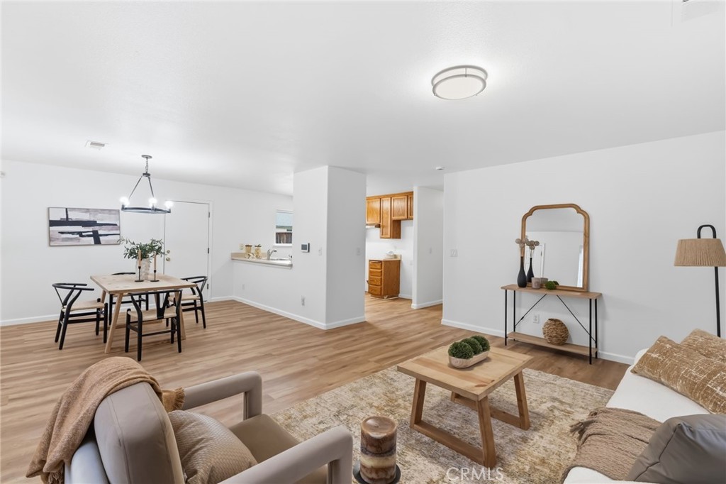 1588 Michoacan Ct, Madera, CA 93638